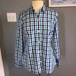 Vineyard Vines ladies button-down shirt. Sz 6